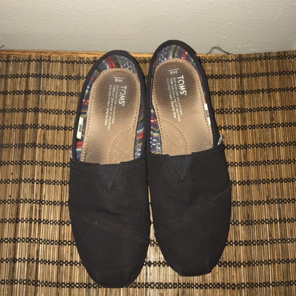 black on black toms slip ons size 9 - Picture 3 of 5